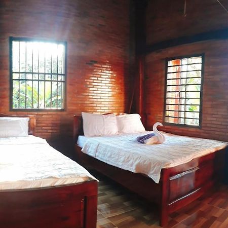 Cat Tien Farmer Lodge Quan Tom Esterno foto