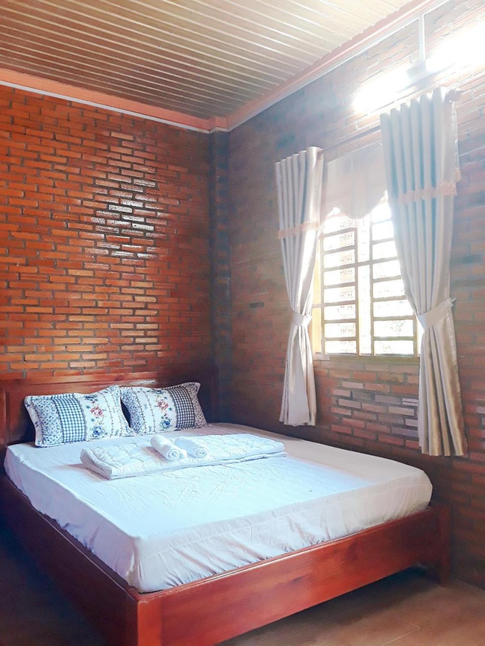 Cat Tien Farmer Lodge Quan Tom Esterno foto